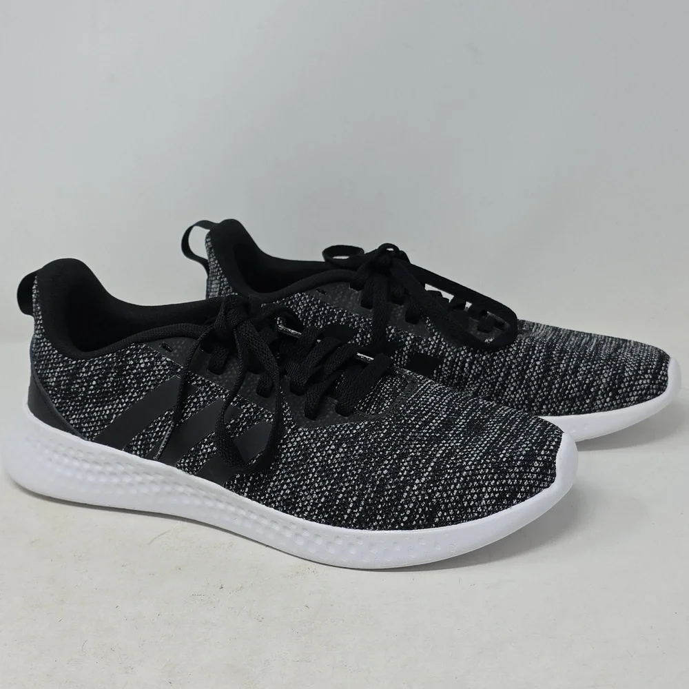 Adidas Men's Black and Gray Knit Sneakers Size 10